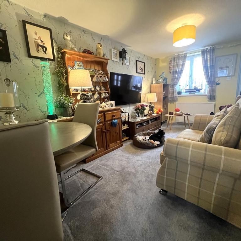 2 bedroom terraced house to rent - Photo 1