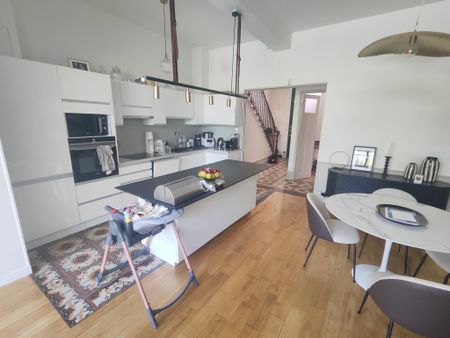 BORDEAUX - SAINT AUGUSTIN - MAISON FAMILIALE AVEC PISCINE + BOX STATIONNEMENT - Photo 5