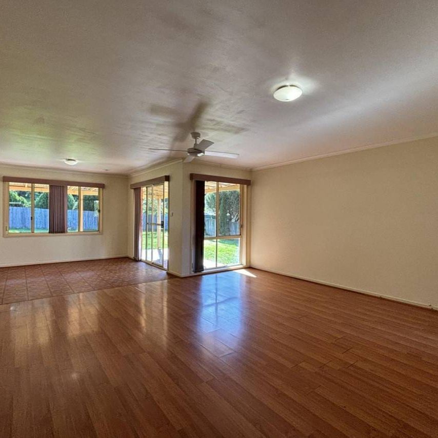 Cozy Coastal Home - Photo 1