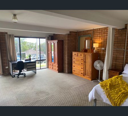54 Naughton Avenue, Birmingham Gardens, NSW 2287 - Photo 5