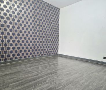 Carlton House Terrace, Halifax - Photo 1