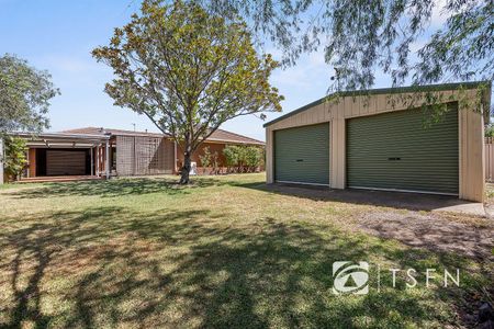 8 Sydenham Ave, North Bendigo - Photo 5