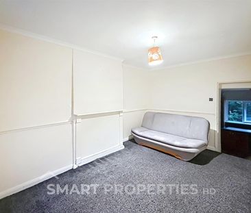 Manchester Road, Crosland Moor, Huddersfield - Photo 1