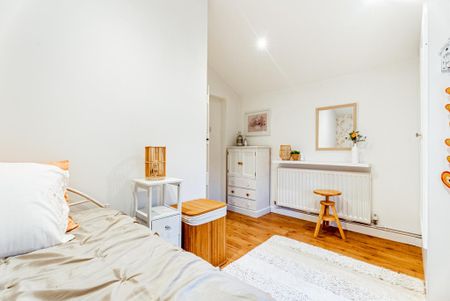 2 bedroom terraced house to rent - Photo 4