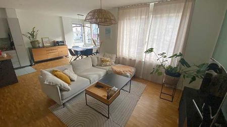 2.5 Zimmer, 67 m², 1. Stock - Foto 2