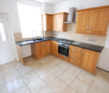 2 bedroom terraced house to rent - Photo 6