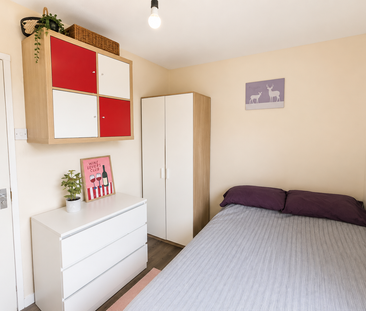 Wager Street – Room 4 - Photo 3