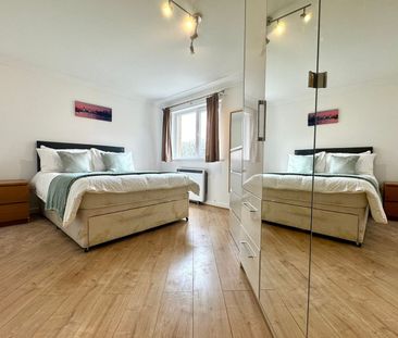2 Bed Flat, Westferry Road, E14 - Photo 5
