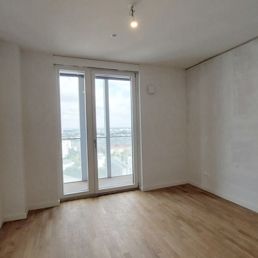 Erstbezug im VIENNA TWENTYTWO bei der U1 *Rooftop-Pool inklusive* - Foto 1