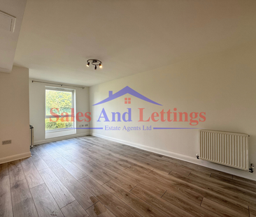 2 bedroom flat to rent - Photo 4