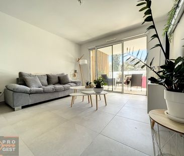 Location - Beau T2 en rez-de-chaussée avec grande terrasse et parki... - Photo 1