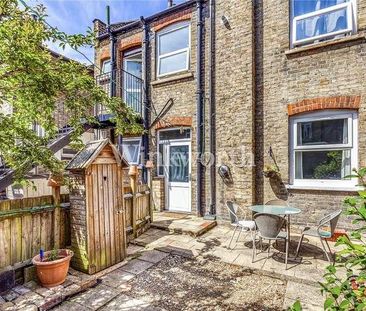 Junction Road, London, N17 - Photo 3