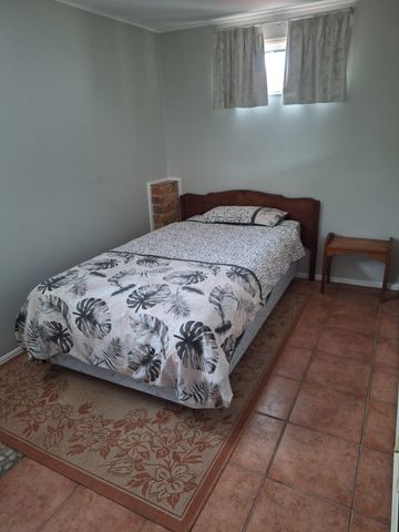 Private Fully Furnished Granny Flat - Photo 3