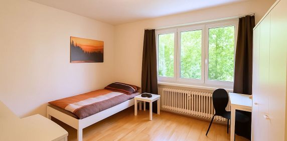 Helles möbliertes Zimmer - Photo 2