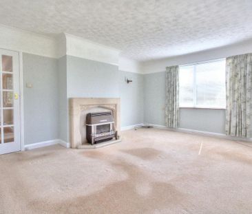 2 bedroom detached bungalow to rent - Photo 2