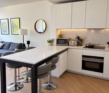 1 Bed Flat, Wood Crescent, W12 - Photo 4