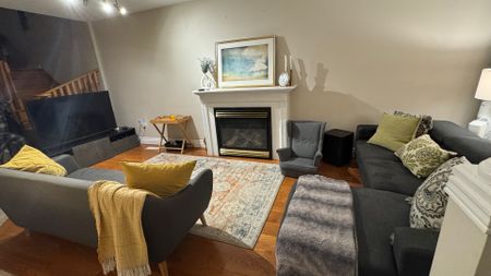 For Lease - 3214 Ridgeleigh Heights, Mississauga, Ontario - Photo 3