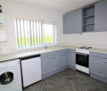 Blandon Way, Whitchurch, Cardiff - Photo 1