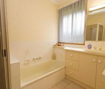 Quiet Cul-De-Sac with Parkland at Your Doorstep and close to Schools - Photo 6