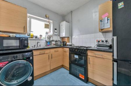 2 bedroom terraced house to rent - Photo 3