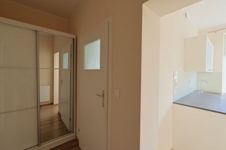 Kawalerka z tarasem w świetniej lokalizacji - Фото 3