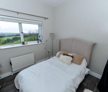 35 Lagmore View Road, Dunmurry, Belfast, BT17 0FR - Photo 3