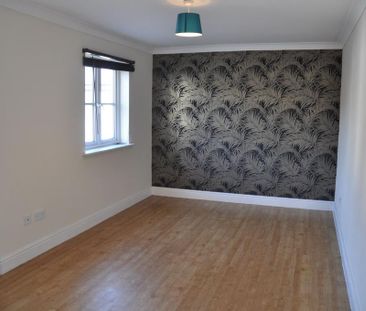 4 bedroom detached house to rent - Photo 5