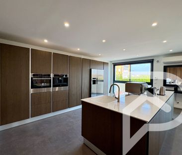 À louer Appartement d'exception 125 m² en duplex avec terrasse de 9... - Photo 4