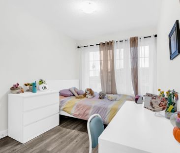 For Lease - 1317 Shevchenko Boulevard, Oakville, Ontario - Photo 4