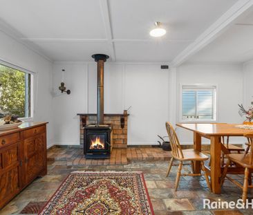 Waterfront Retreat - Photo 1
