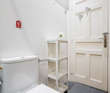 Cozy room in Ventura Rodriguez - Photo 6