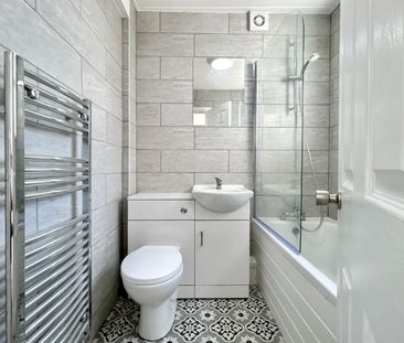 2 bedroom House To Let - Photo 4