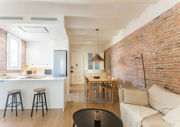 Carrer de Sant Pere Màrtir, Barcelona, Catalonia 08012