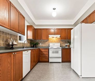 For Lease - 45 Silvervalley Drive Unit# UPPER, Caledon, Ontario - Photo 6