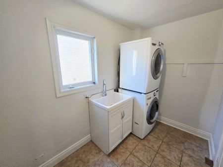 For Lease - 133 Humberland Drive Unit# Upper Level, Richmond Hill, Ontario - Photo 3