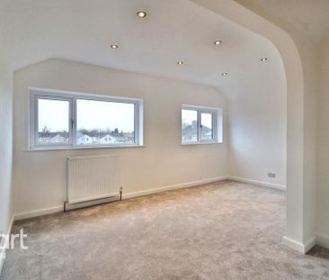 3 bedroom end of terrace house to rent - Photo 4