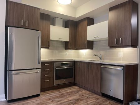 For Lease - 18 Uptown Drive Unit# 308, Markham, Ontario - Photo 3