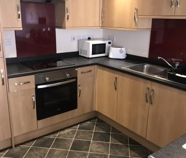 1 bedroom retirement property to rent - Photo 4