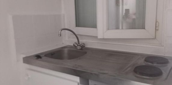 Location Appartement 1 pièce 16m² BORDEAUX 33000 - Photo 2