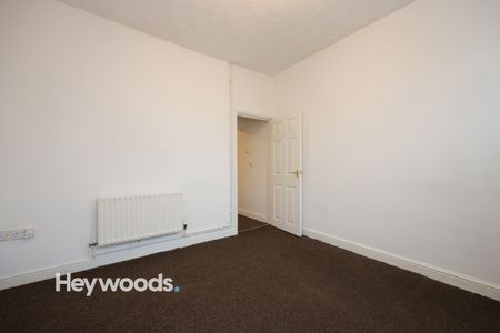2 bed terraced house to rent in Anchor Road, Stoke-on-Trent, Staffordshire - Photo 3