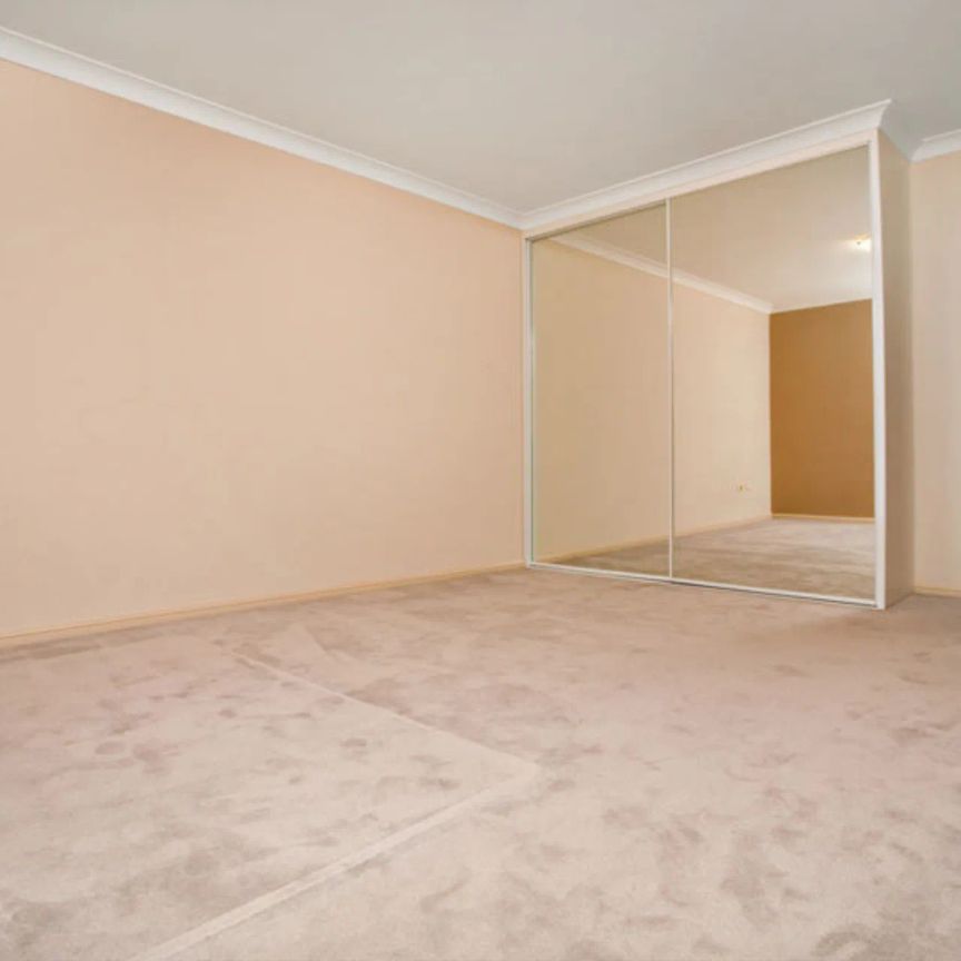 Unit 31/15-19 Hume Avenue, Castle Hill. - Photo 1