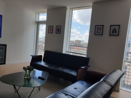 3 Bed Penthouse, Renfield Street, G2 - Photo 3