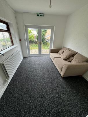 5 bedroom house to rent - Photo 1