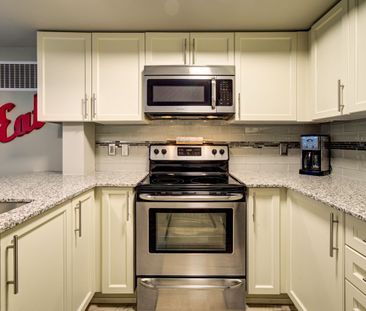 For Lease - 4 Brandy Lane Drive Unit# 108, Collingwood, Ontario - Photo 3