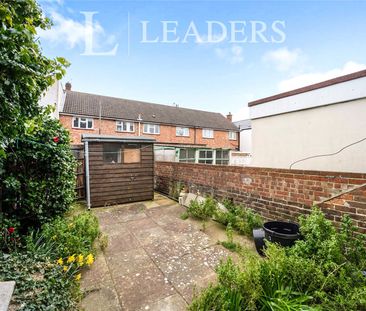 4 bedroom house to rent Jubilee Road, Southsea, PO4 - Photo 3