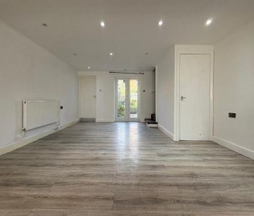 3 bedroom detached house to rent - Photo 1