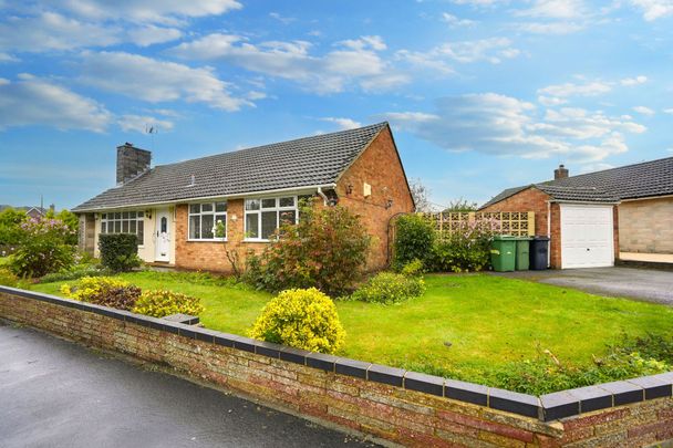 3 bed detached bungalow to rent in Egremont Road, Maidstone, ME15 - Photo 1