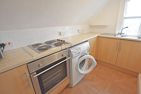 Studio to rent - Photo 4