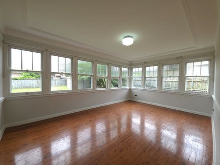 7 Culdees Rd, Burwood Heights NSW 2136 - House For Rent | Domain - Photo 2