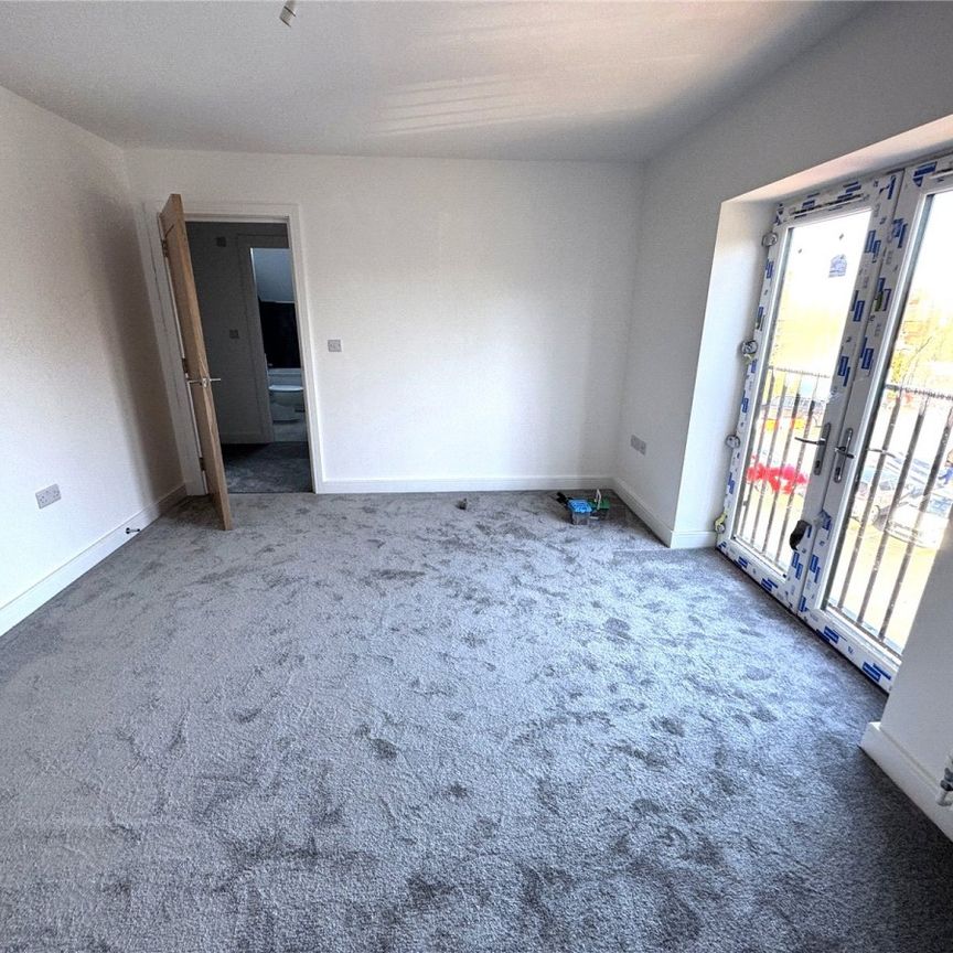 Holborn Place, Bulwell, Nottingham, Nottinghamshire, NG6 - Photo 1